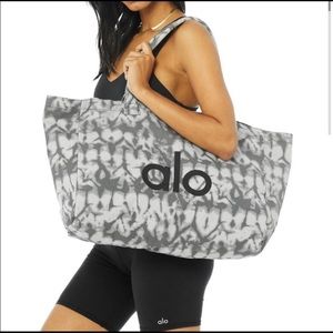 Alo yoga tote